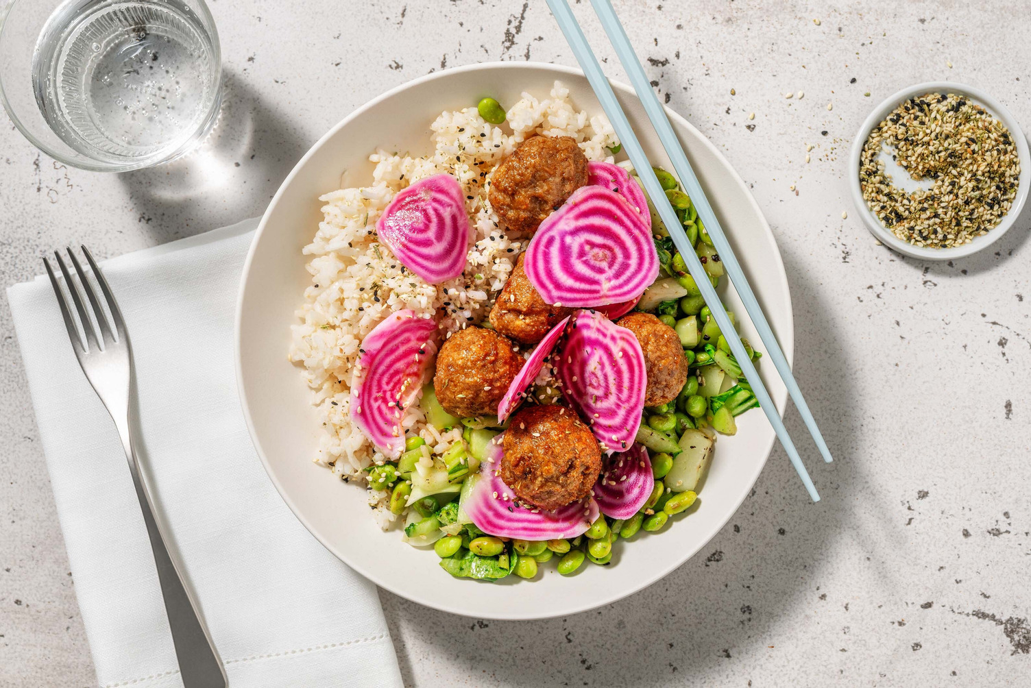 Bowl op z'n Japans met kipgehaktballetjes