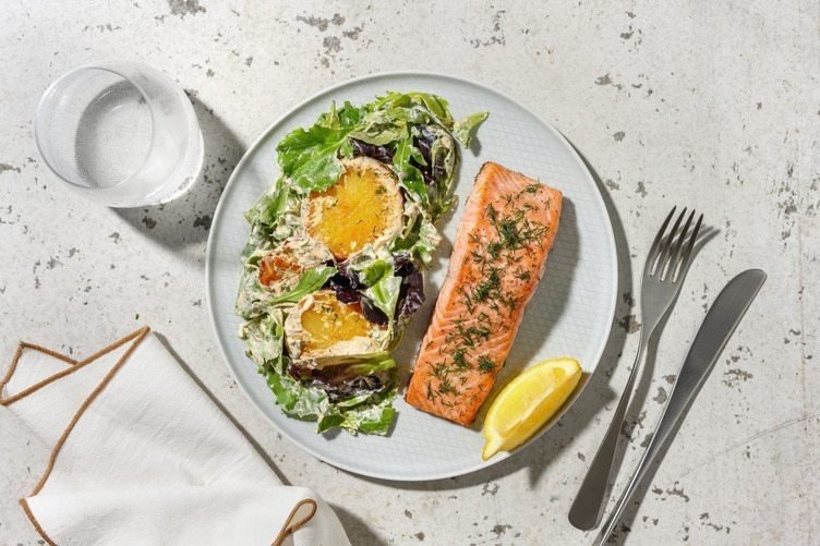 Lachsfilet mit Dillmarinade und Zitrone