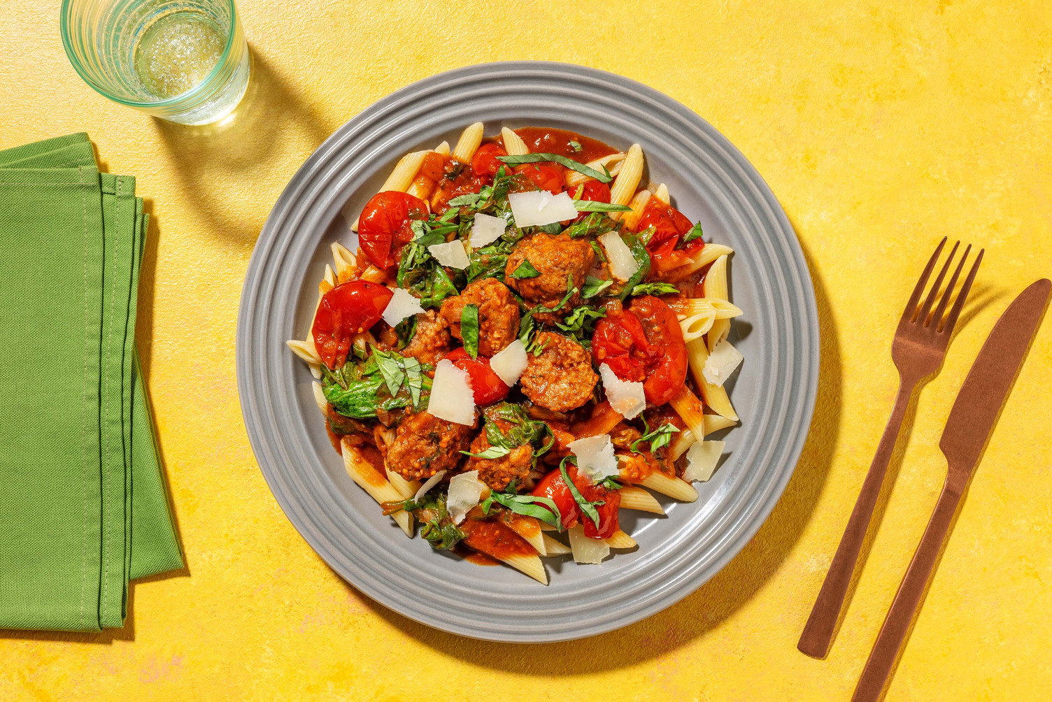 Penne crémeuses aux boulettes de poulet