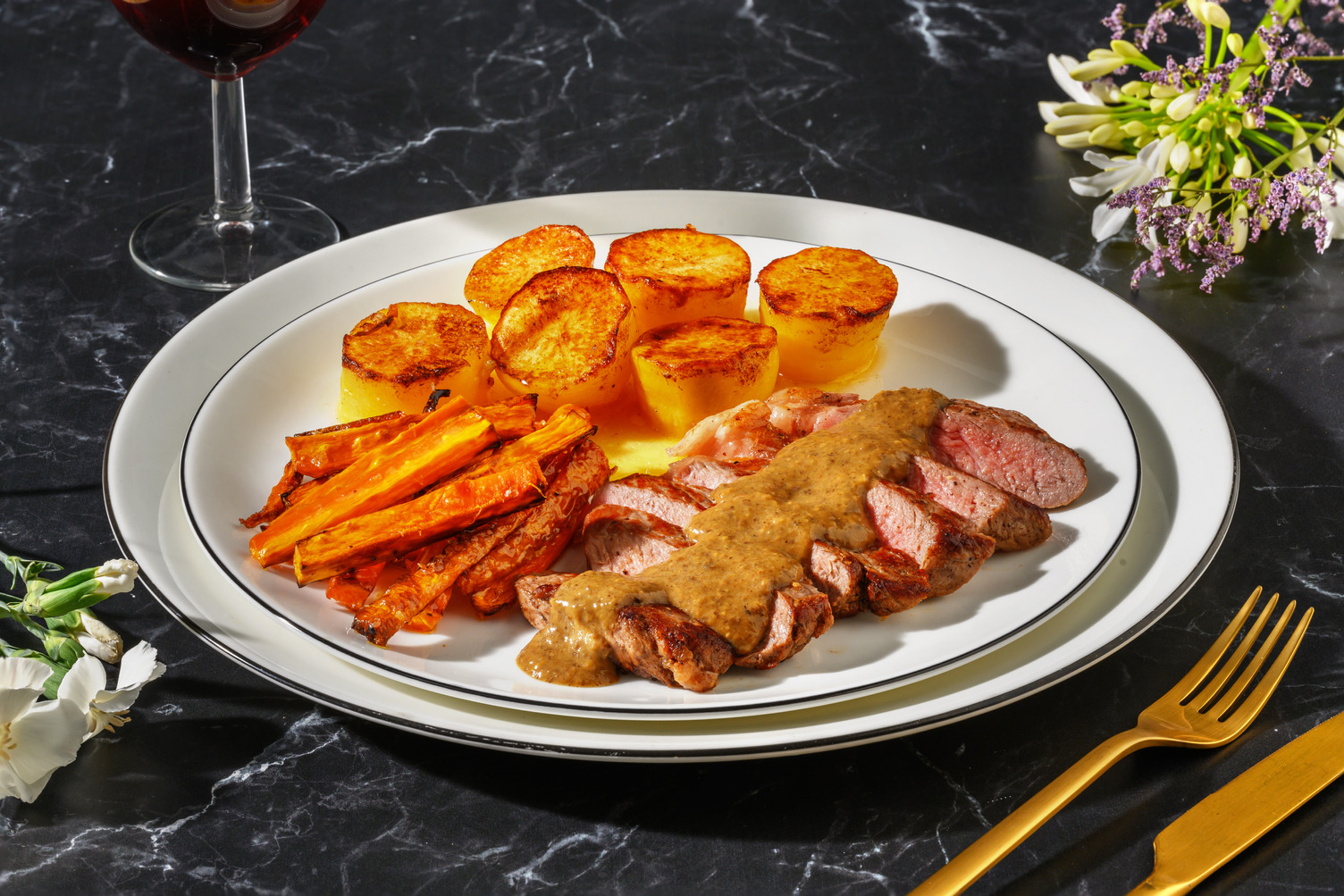 21 Day Aged Fillet Steak and Wild Mushroom Sauce