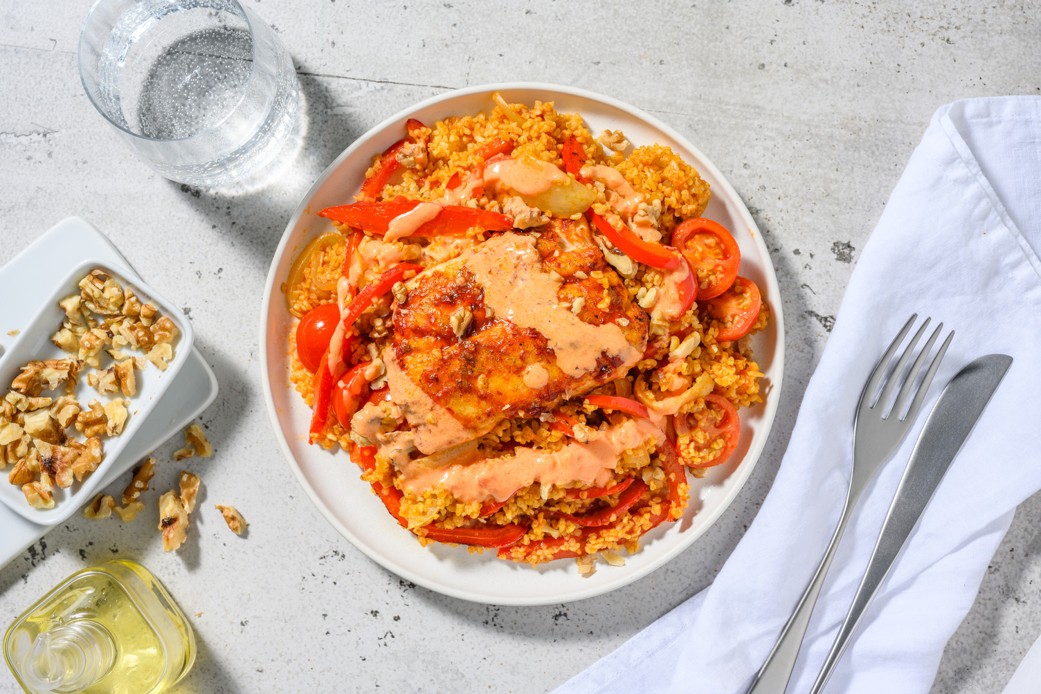 Tilapia en sauce crémeuse au poivron grillé