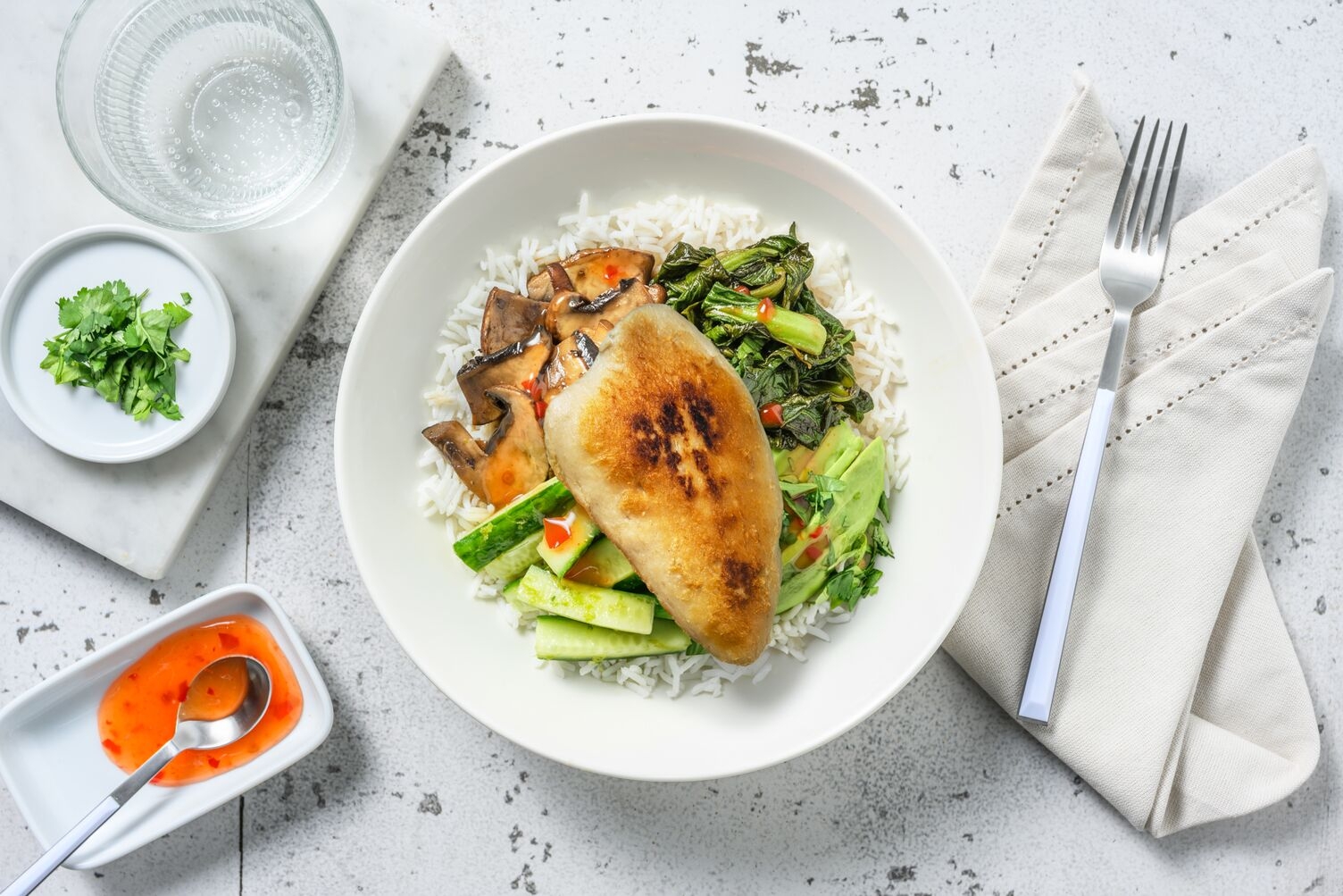 Buddha Bowl mit veganem Chick-Eria Filet