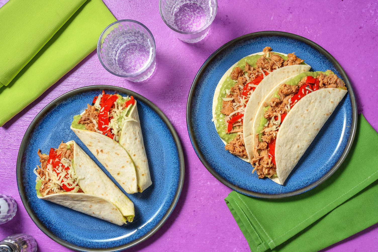 Fajitas pulled pork, cheddar & guacamole