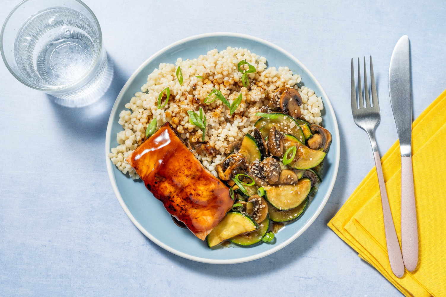 Filet de saumon mariné au gingembre et sauce soja 