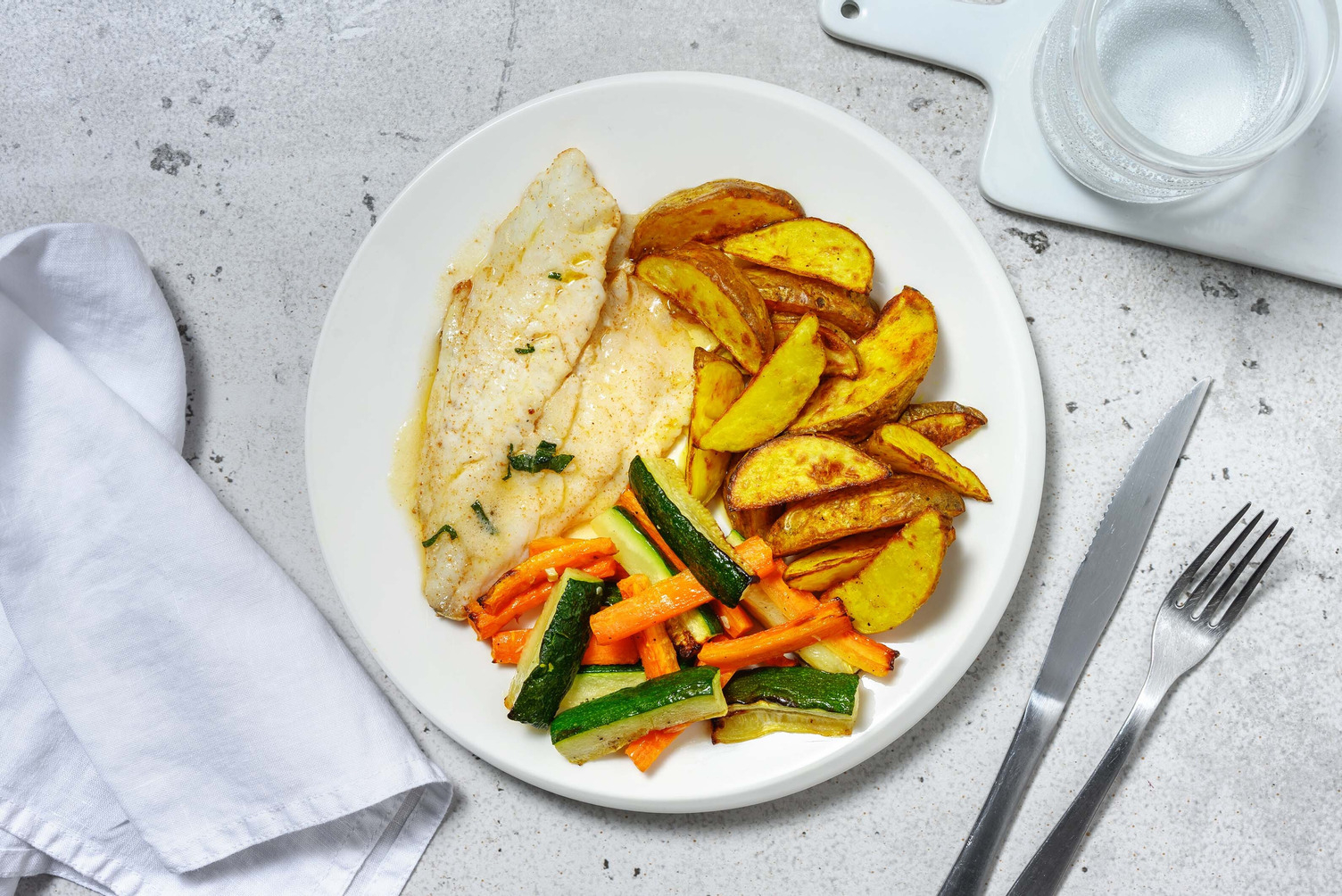 Pangasiusfilet in saliebotersaus