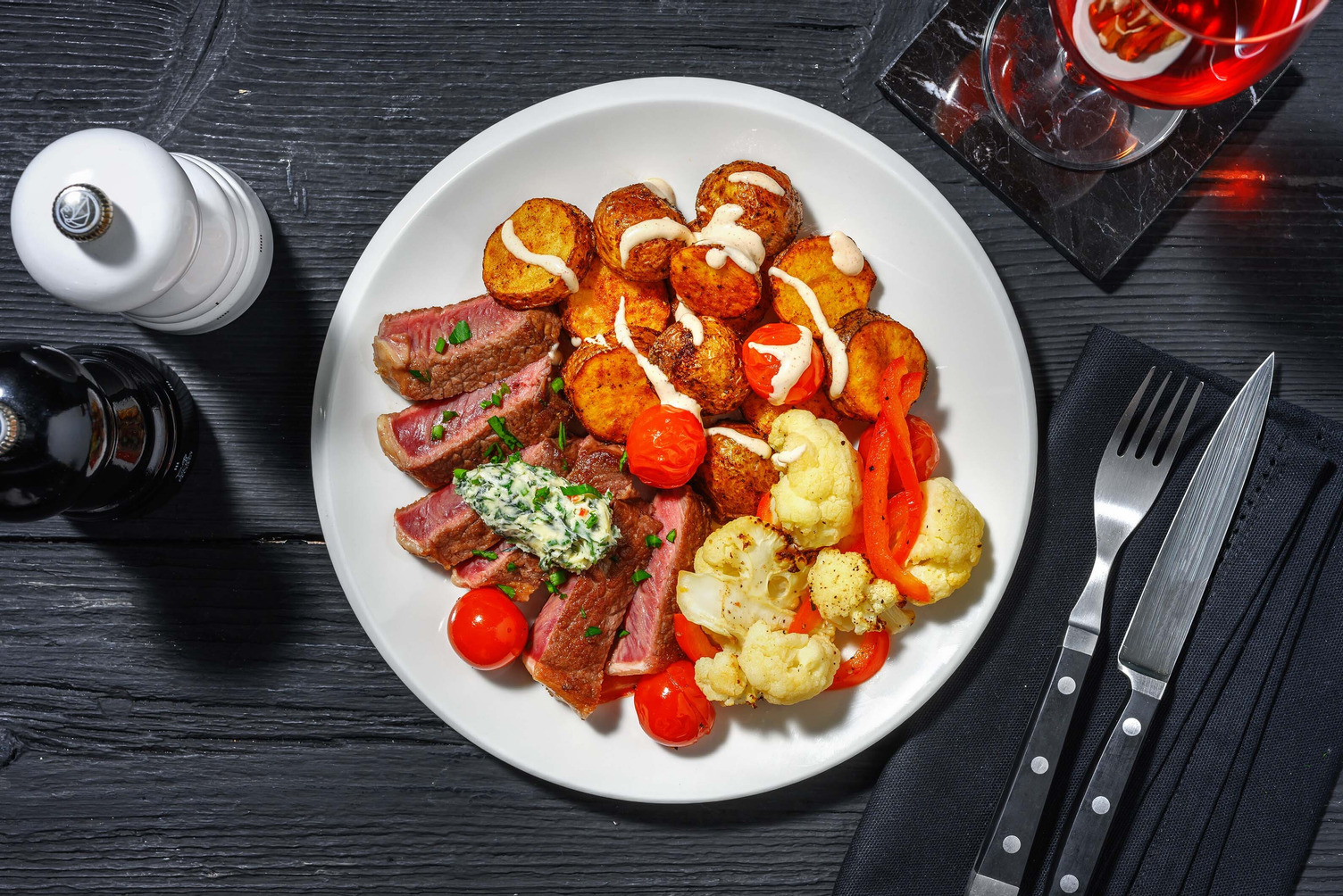 Steak au beurre aux fines herbes maison