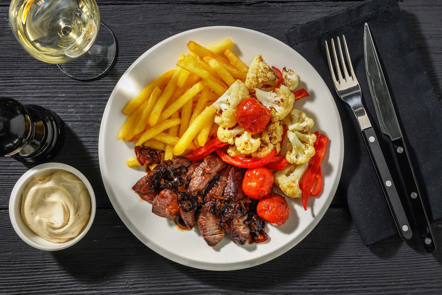 Steak mariné et sauce à l'échalote