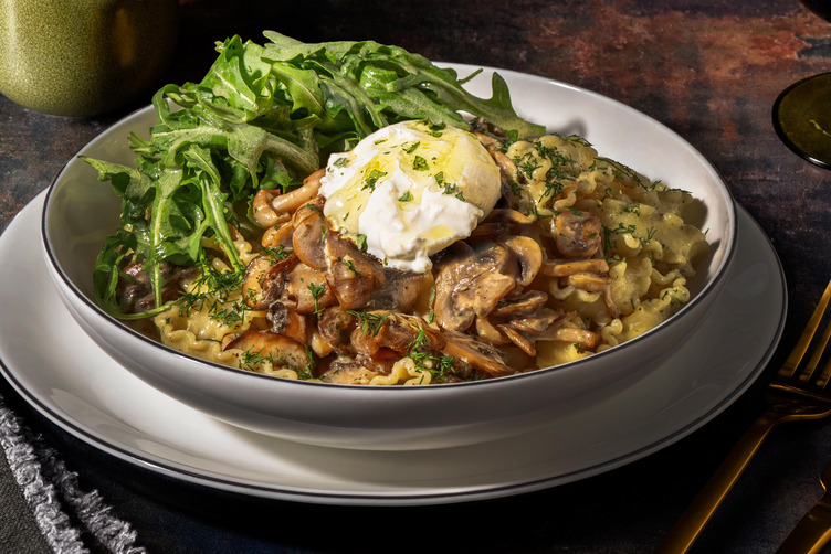 Mafaldine met biefstukreepjes in romige champignonsaus