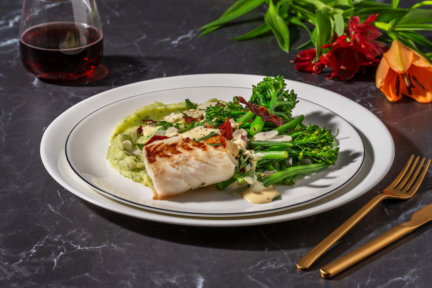 Kabeljauwfilet in beurre blanc met serranoham