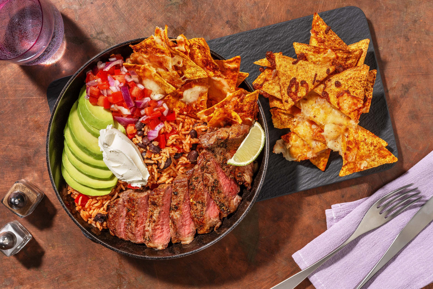 Bowl gourmand avec steak et nachos