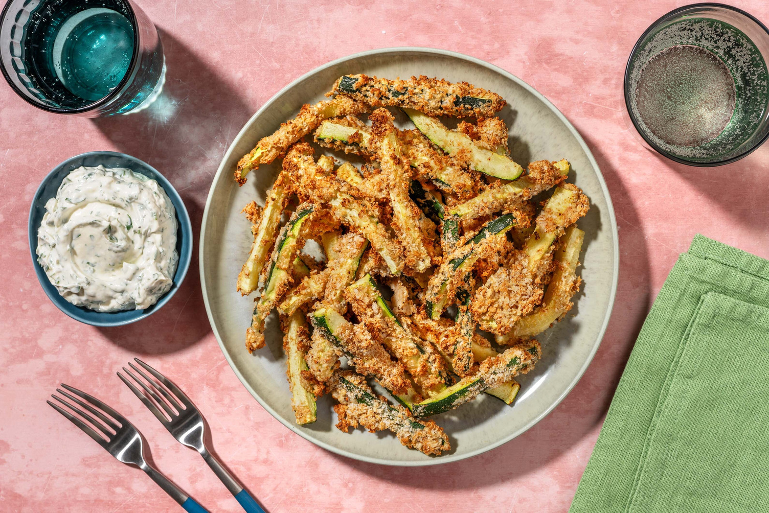 Ostpanerade zucchinipommes