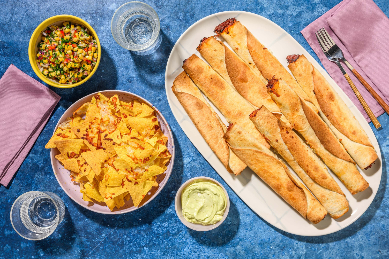 Pulled pork-taquitos och ostnachos