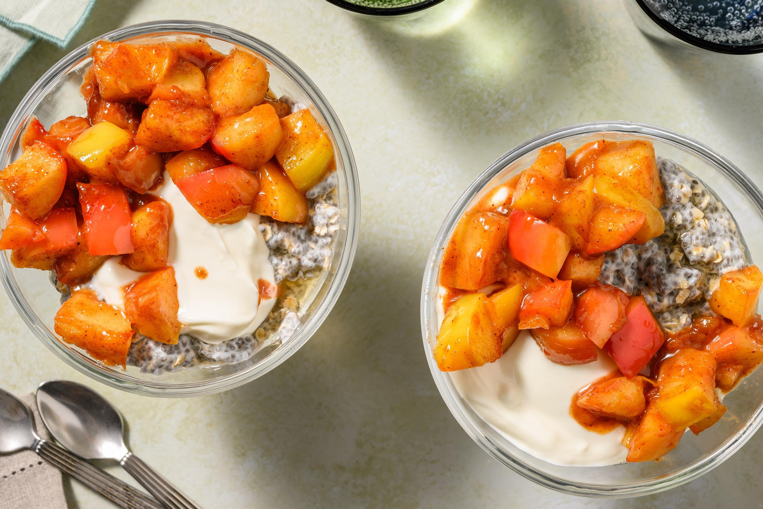 Overnight oats med chiafrø og eple | lages på forhånd