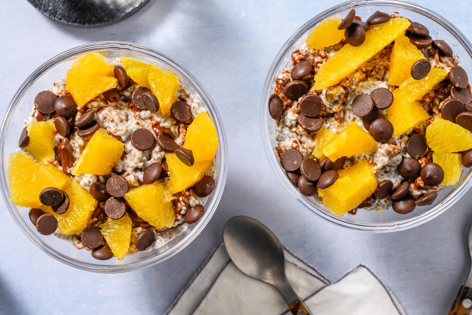 Overnight oats på smält choklad & chiafrön