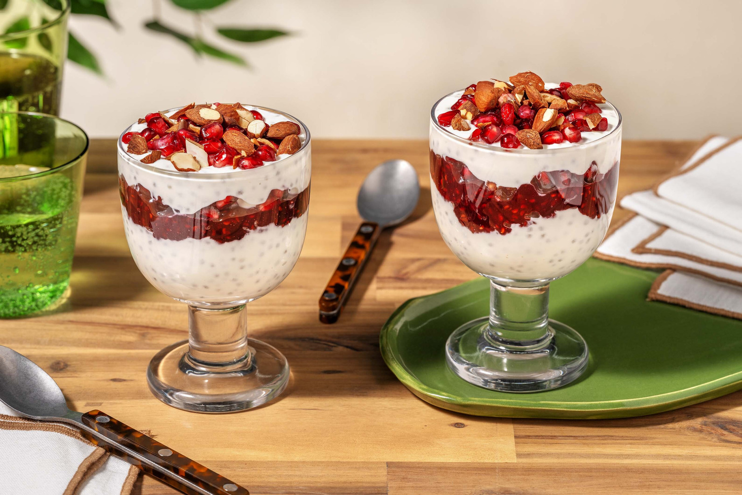 Raspberry chia pudding