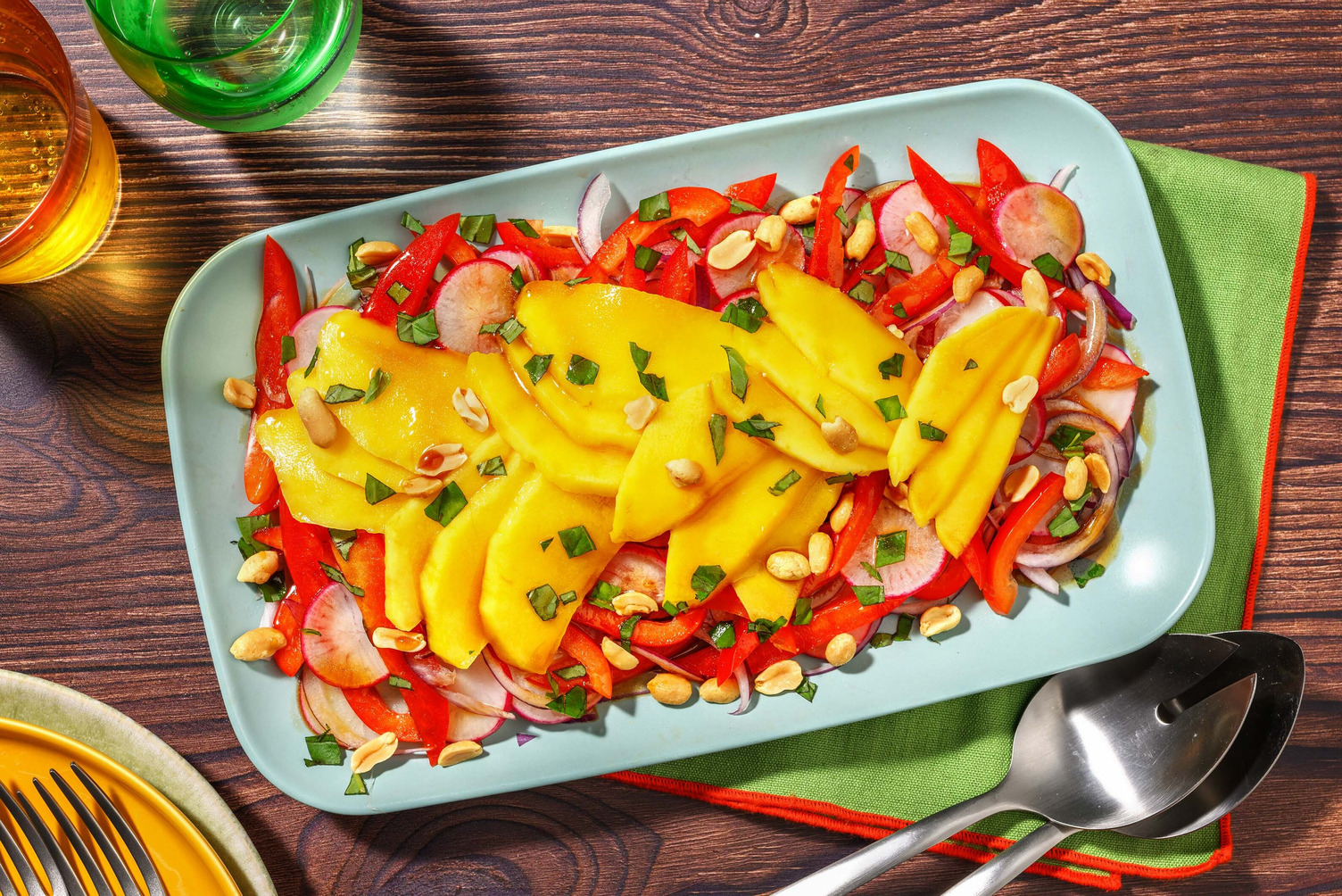 Aziatisch geïnspireerde mangosalade