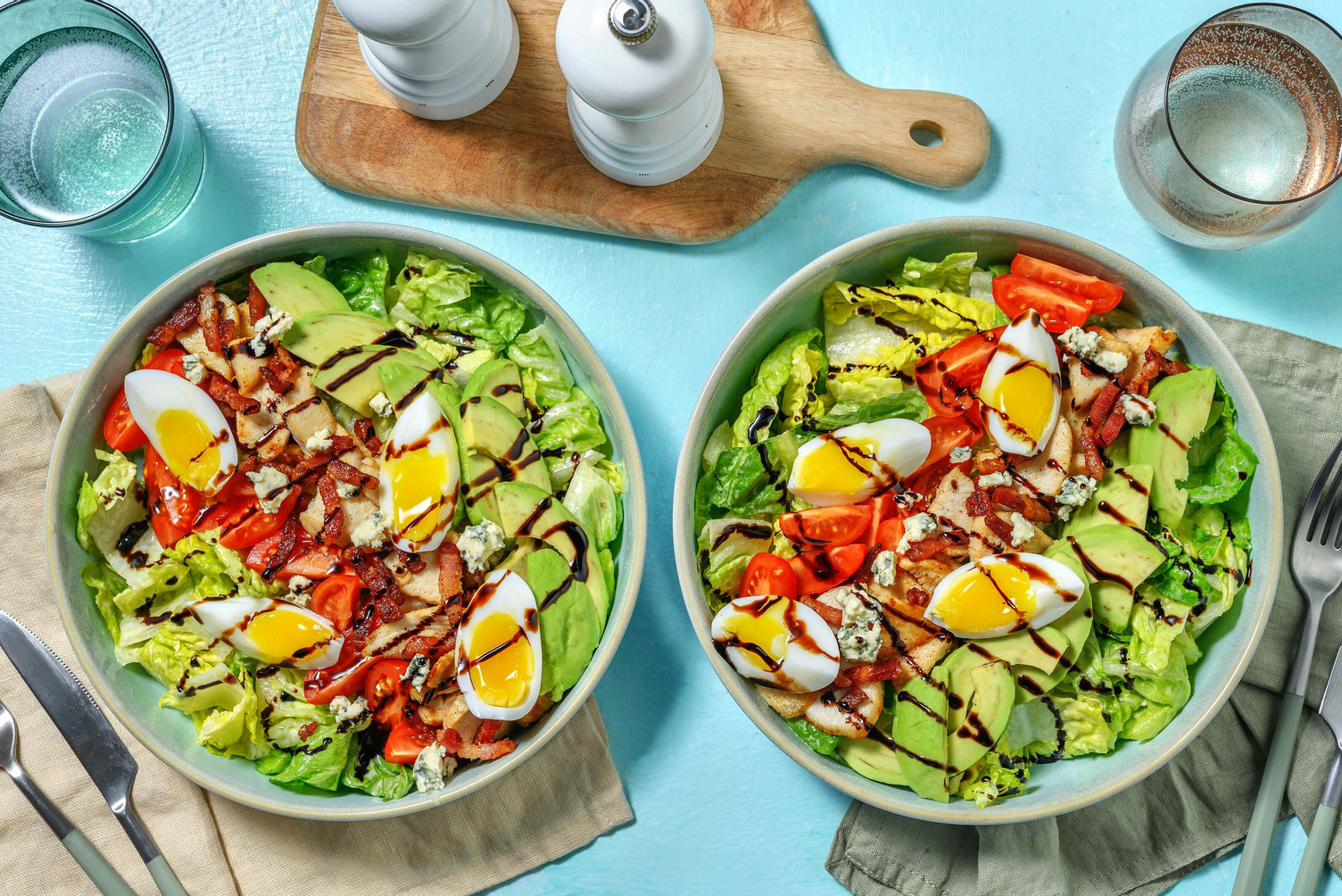 Goats Cheese, Caramelised Onion, Chicken & Bacon Salad