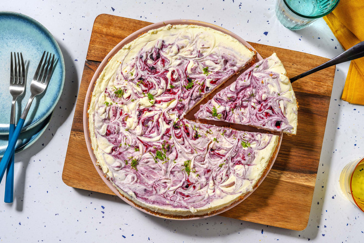 Cheesecake mit weißer Schoki & Pflaumenkonfitüre