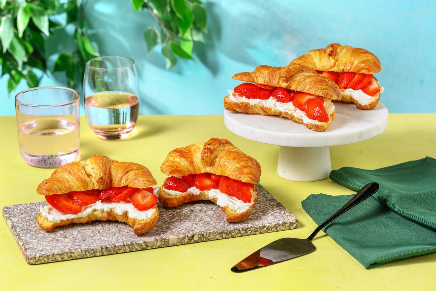 Croissantjes met aardbei