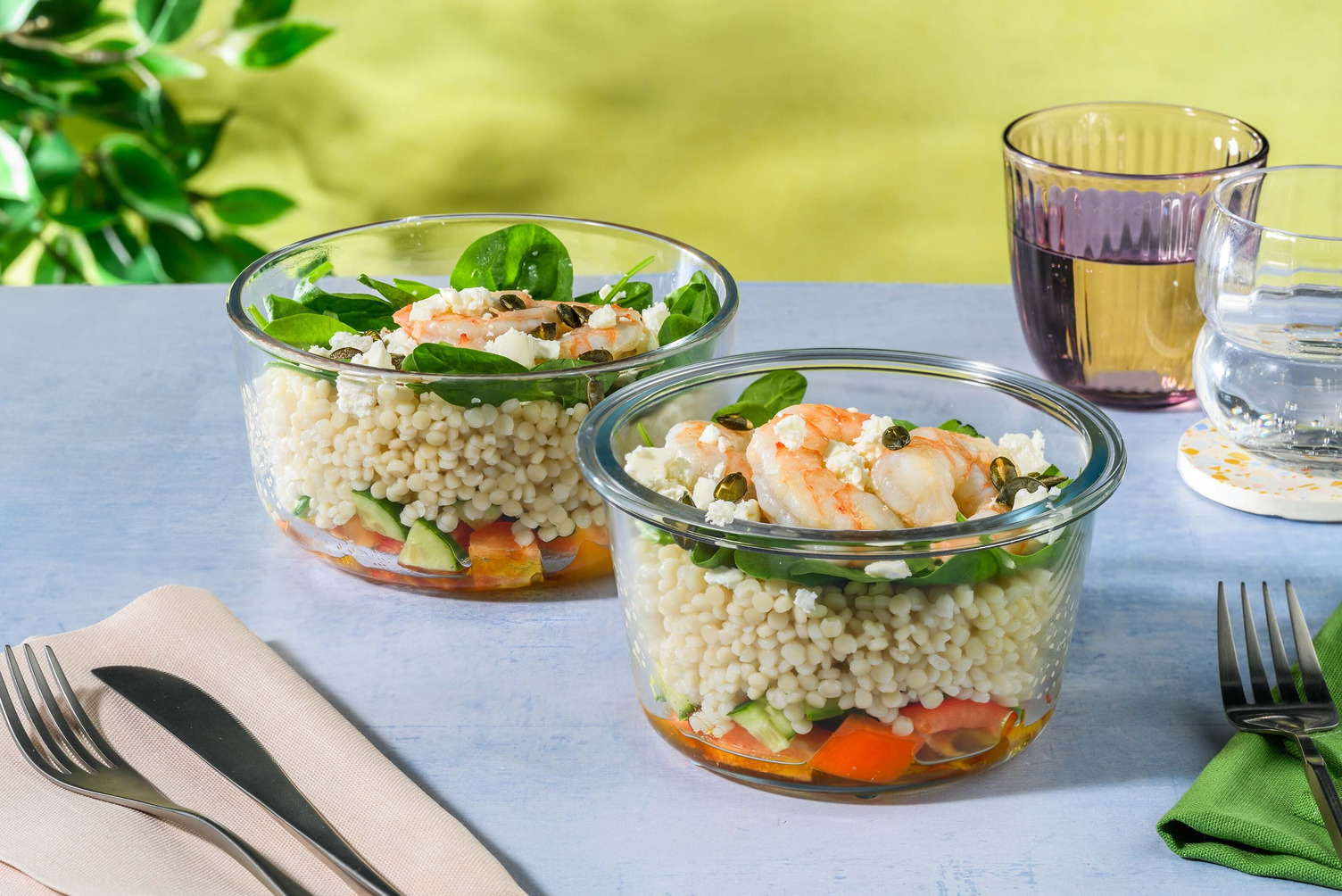 Salade aux crevettes et à la feta