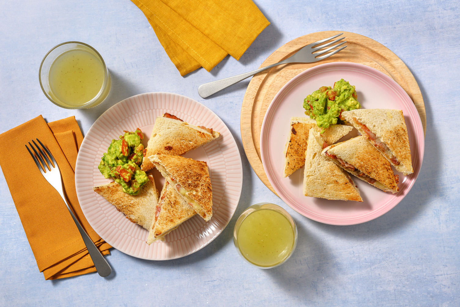 Toast stile inglese al bacon e cheddar