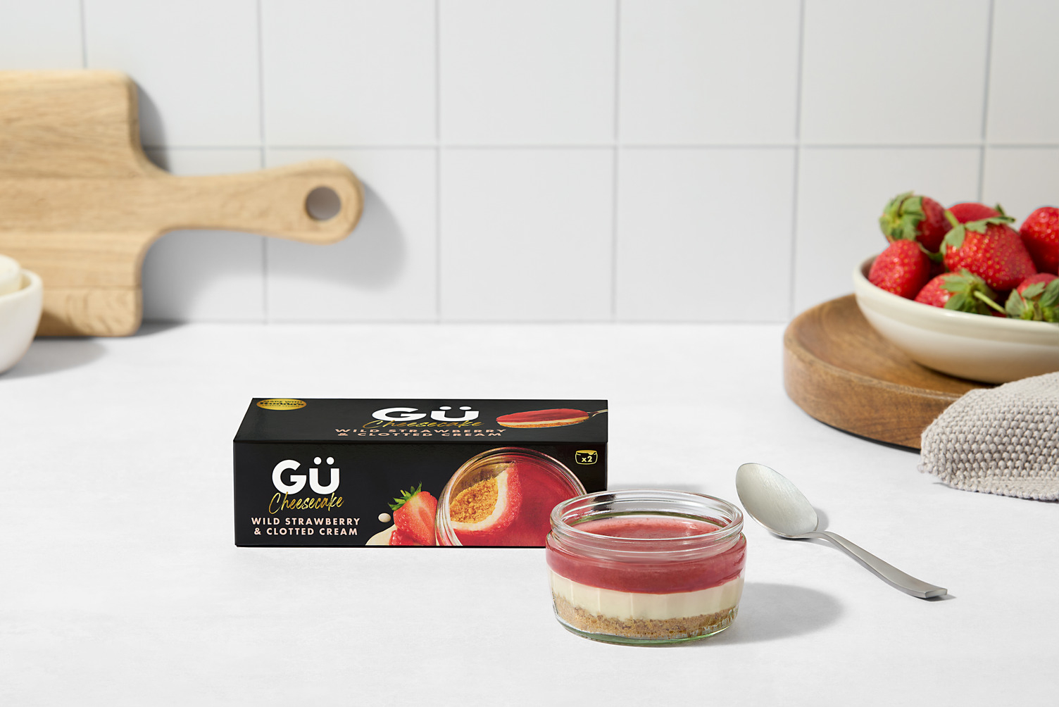 Gü Wild Strawberry & Clotted Cream Cheesecakes