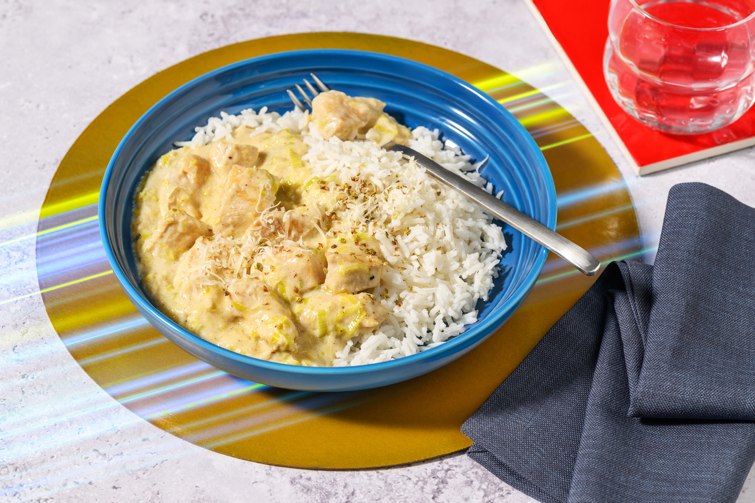 Dados de pollo supersónicos a la crema