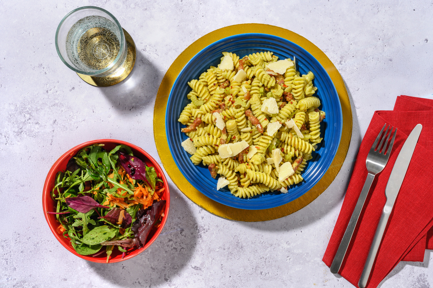Swift Plant-Based Mince Pesto Fusilli