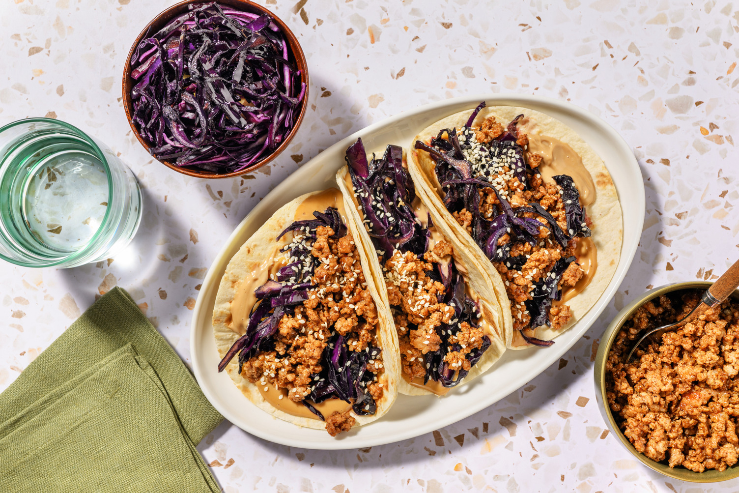Mini tortillas al ragù di maiale e salsa hoisin