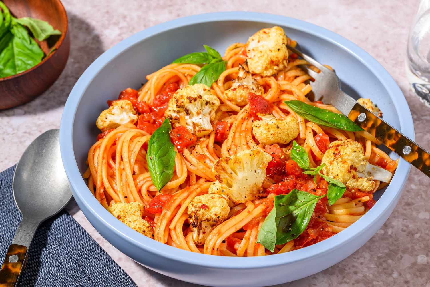 Frische Linguine mit extra Hähnchen und Röst-Blumenkohl