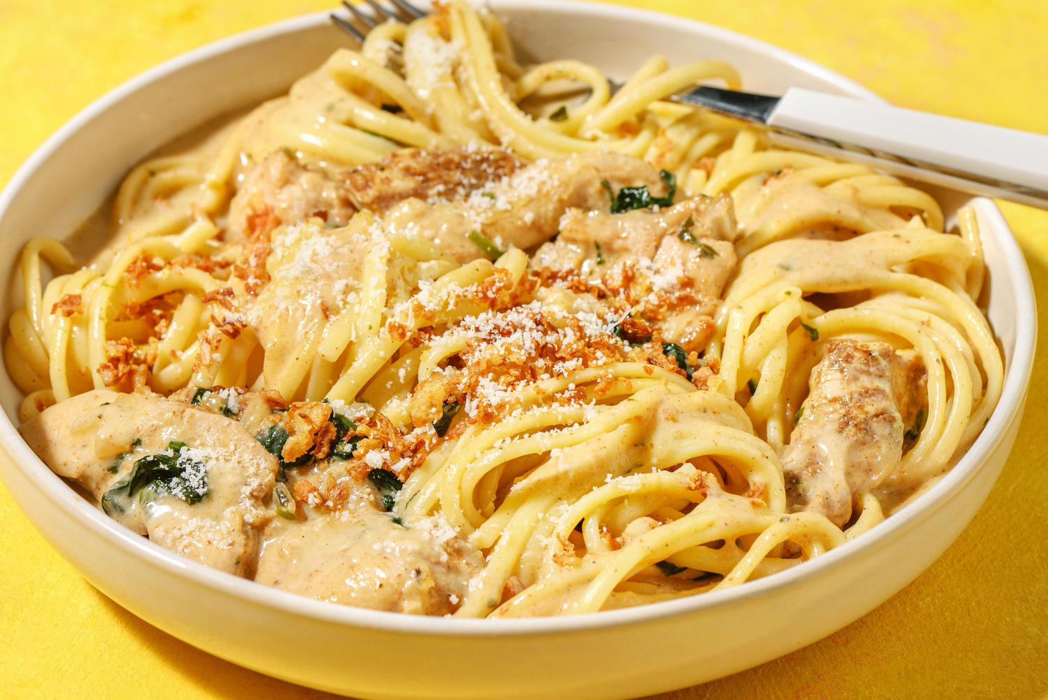 Rask pasta Alfredo og kylling