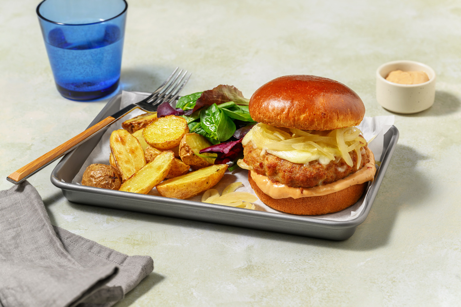 Burger di tacchino e cheddar filante