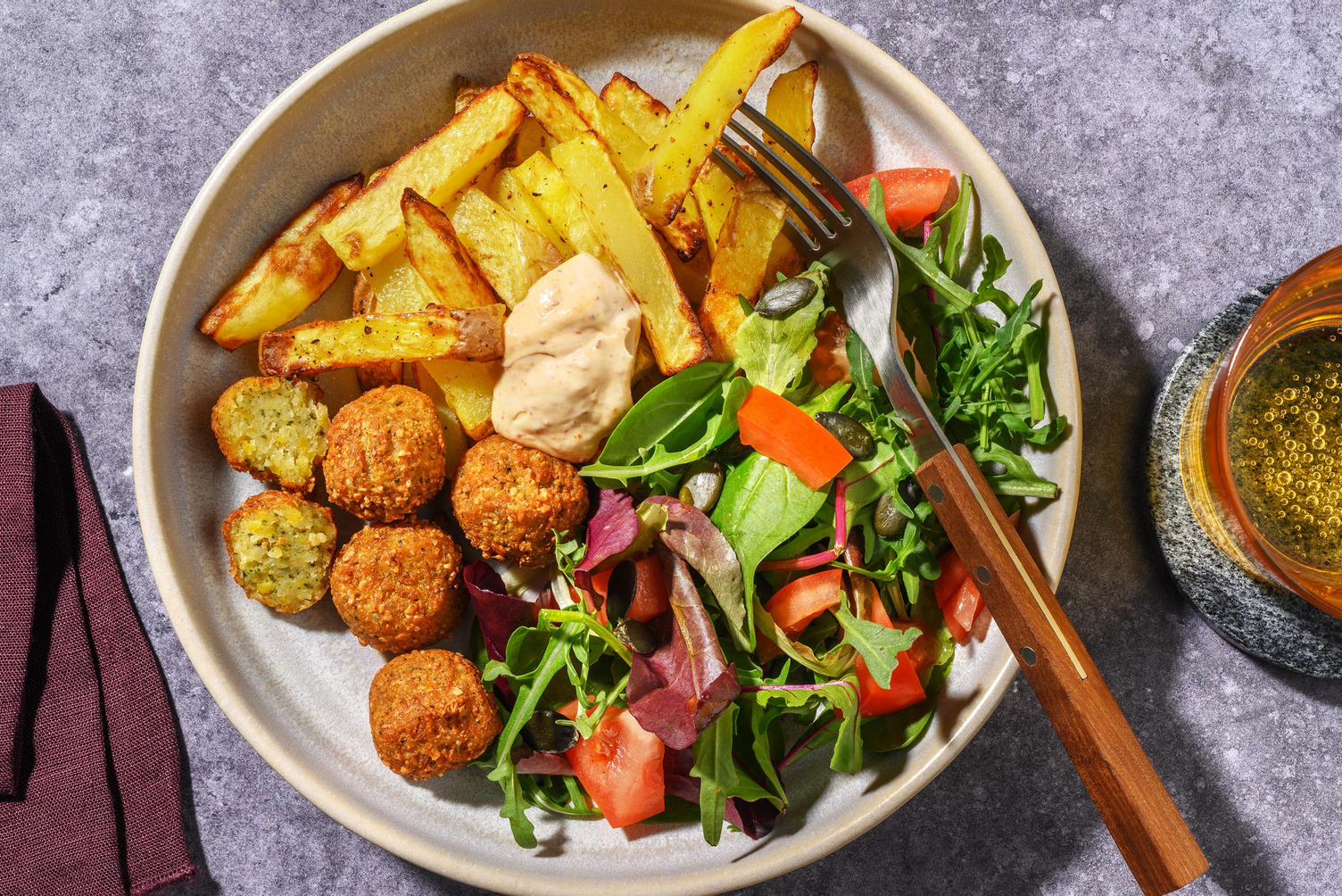 Pannstekt falafel och pommes