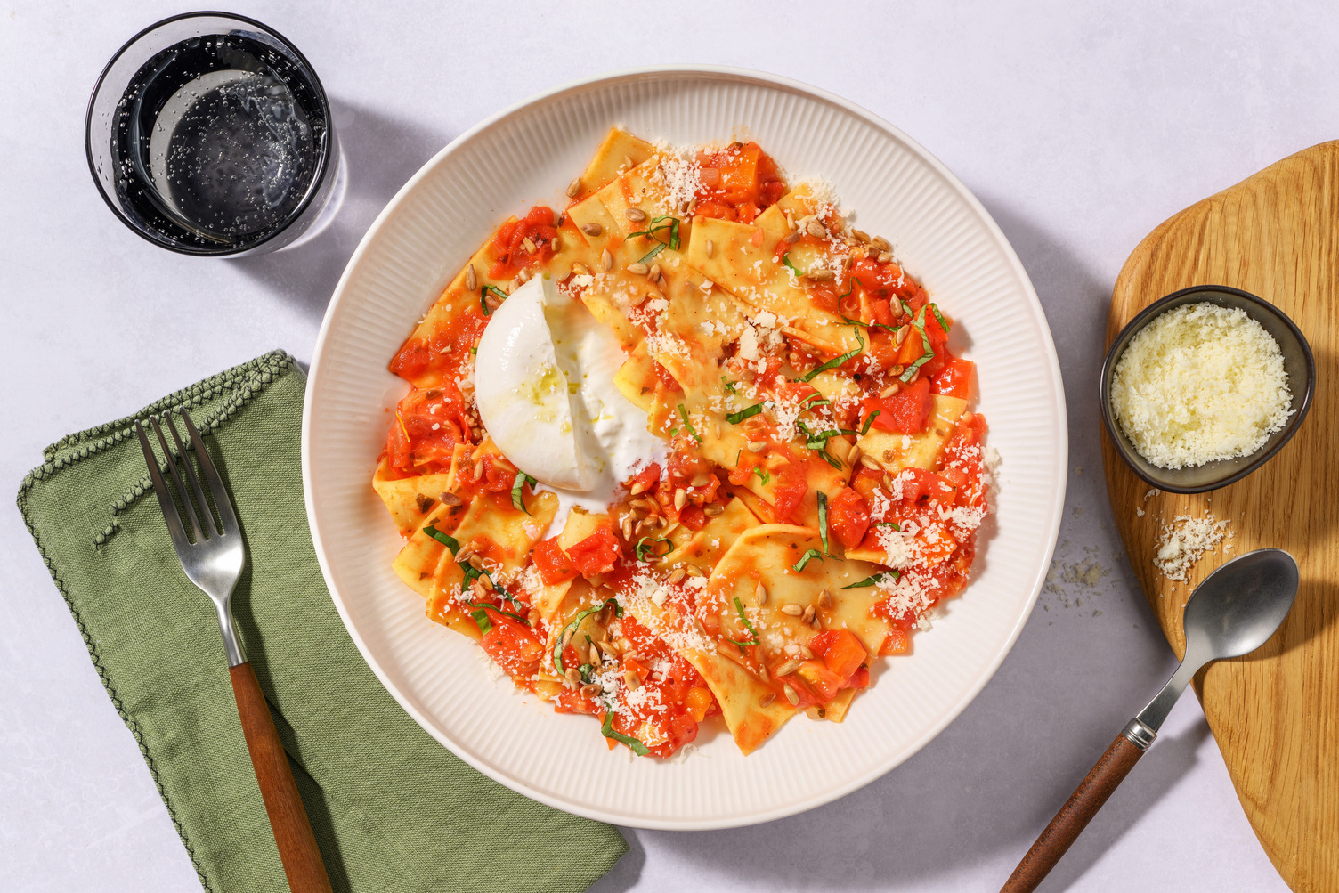 Maltagliati: Handgeschnittene Pasta mit Burrata