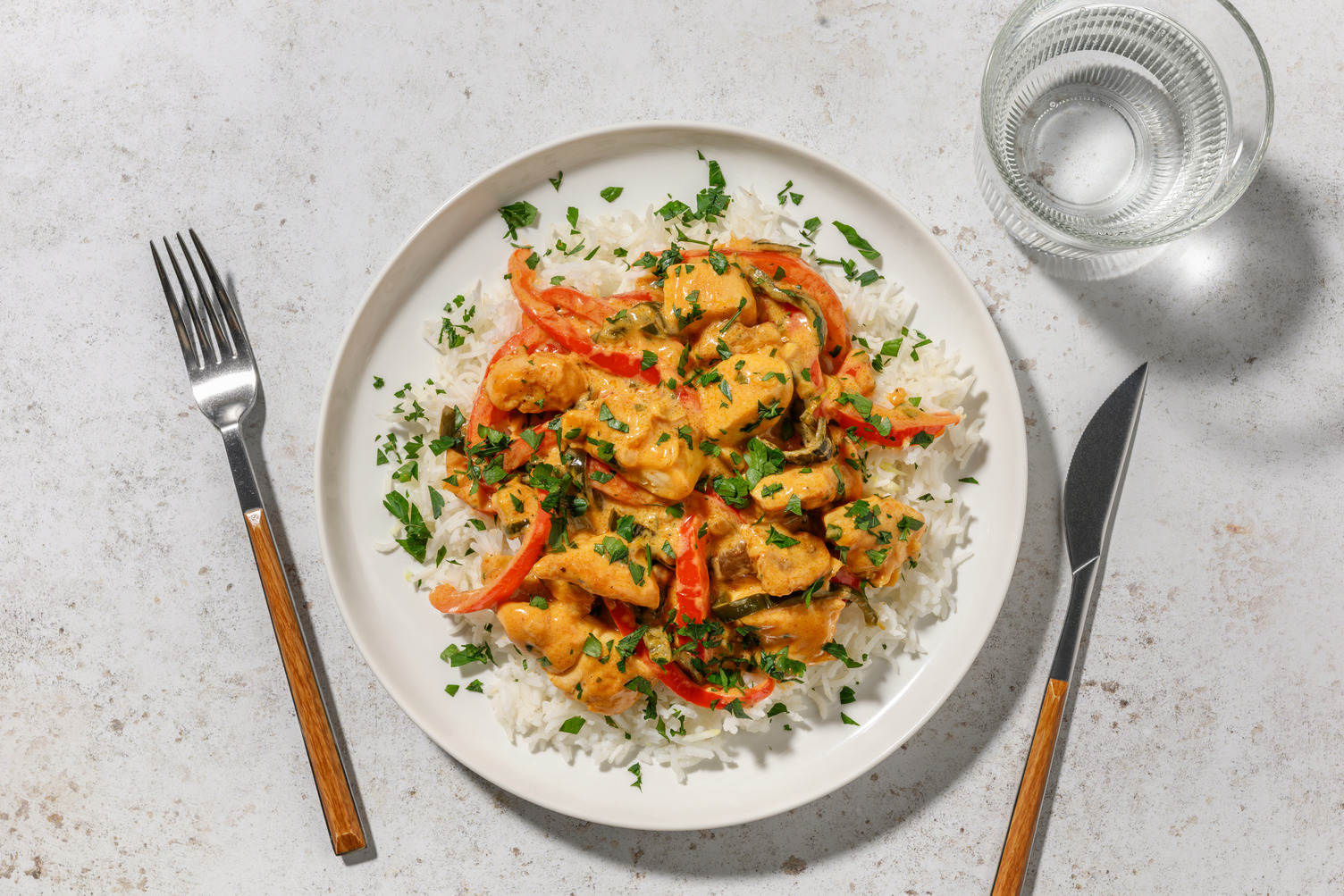 Veggie kip in smokey saus à la stroganoff