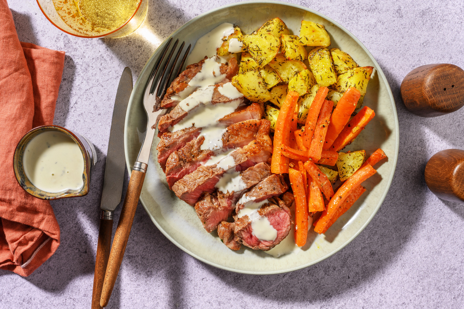 Turkey and Blue Cheese Sauce