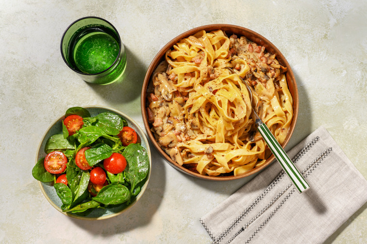 Creamy Bacon & Mushroom Fettuccine