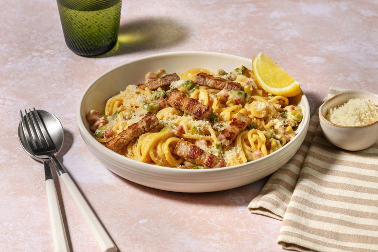 Spaghetti mit grünem Spargel & Bio-Schweinefilet