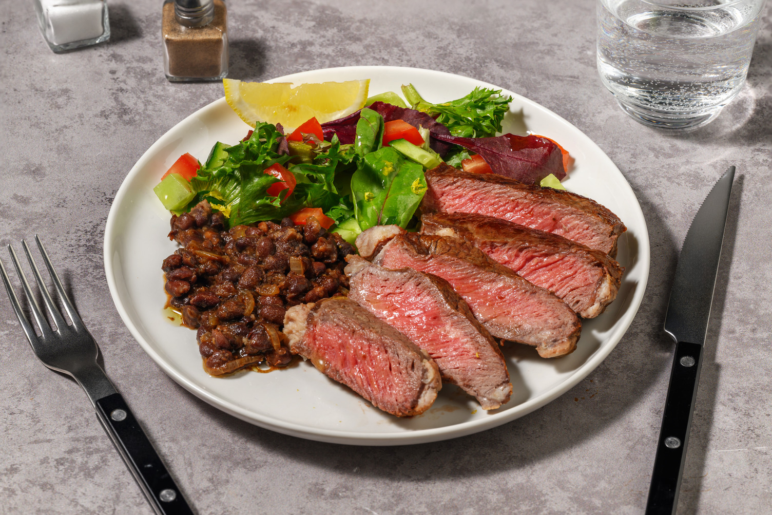 [Speedy Legumes] Seared Beef Rump & Mexican Black Beans 
