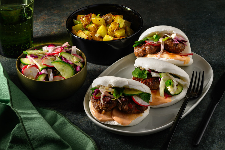 Sweet Chilli Beef Bao Buns & Radish Slaw