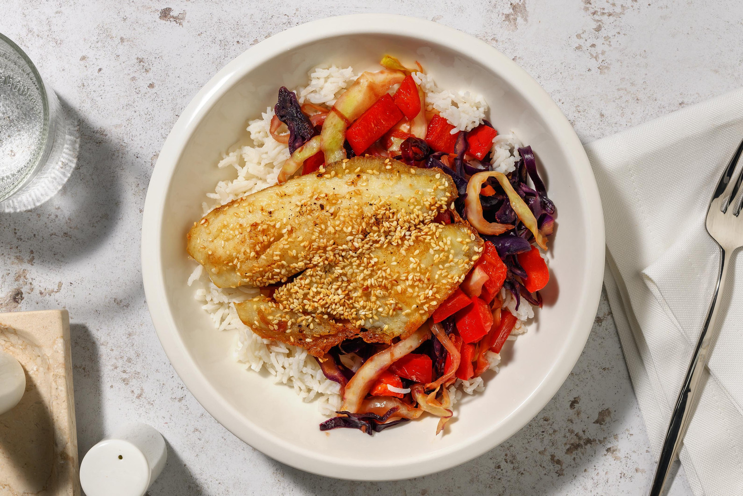 Bols de tilapia en croûte de sésame