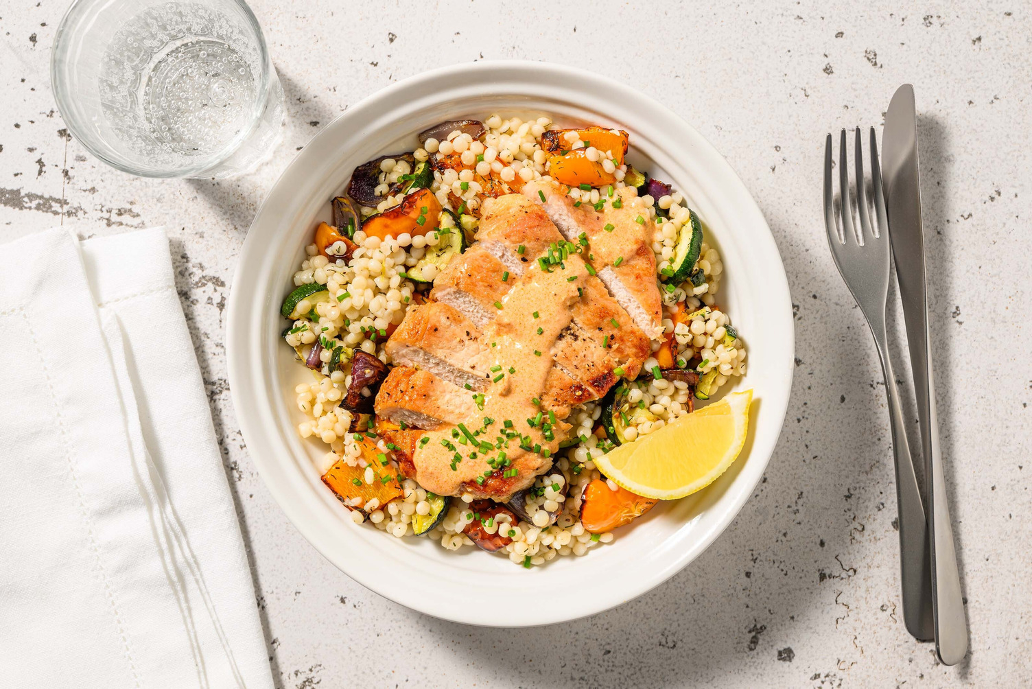 Smart Creamy Roasted Pepper Pesto Pork Chops