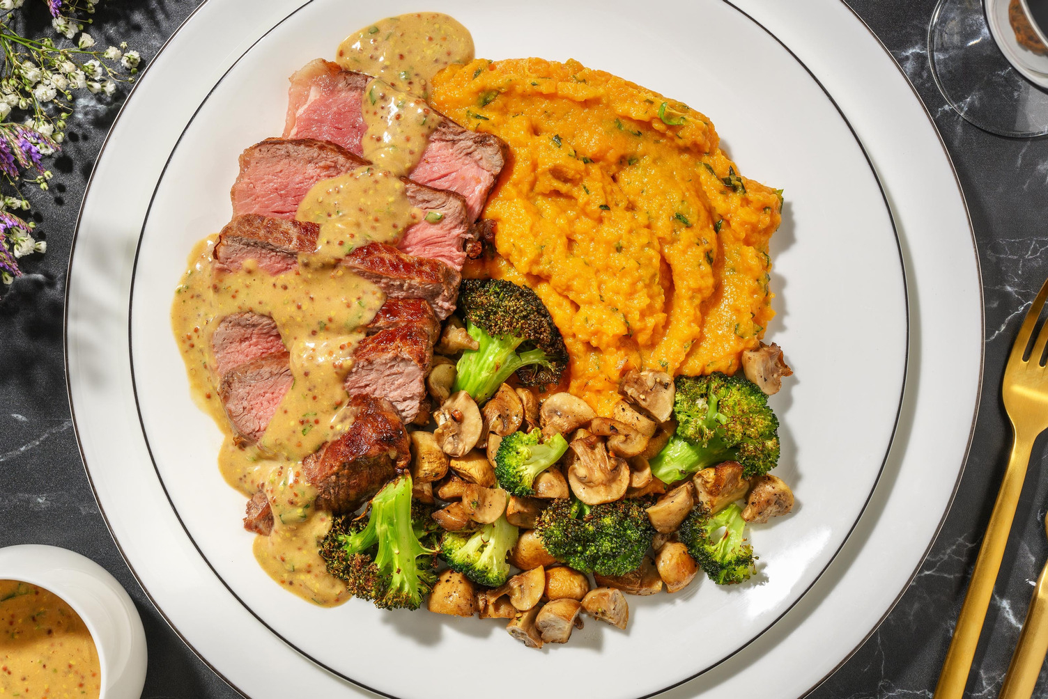 Sirloin Steak and Tarragon Cream Sauce