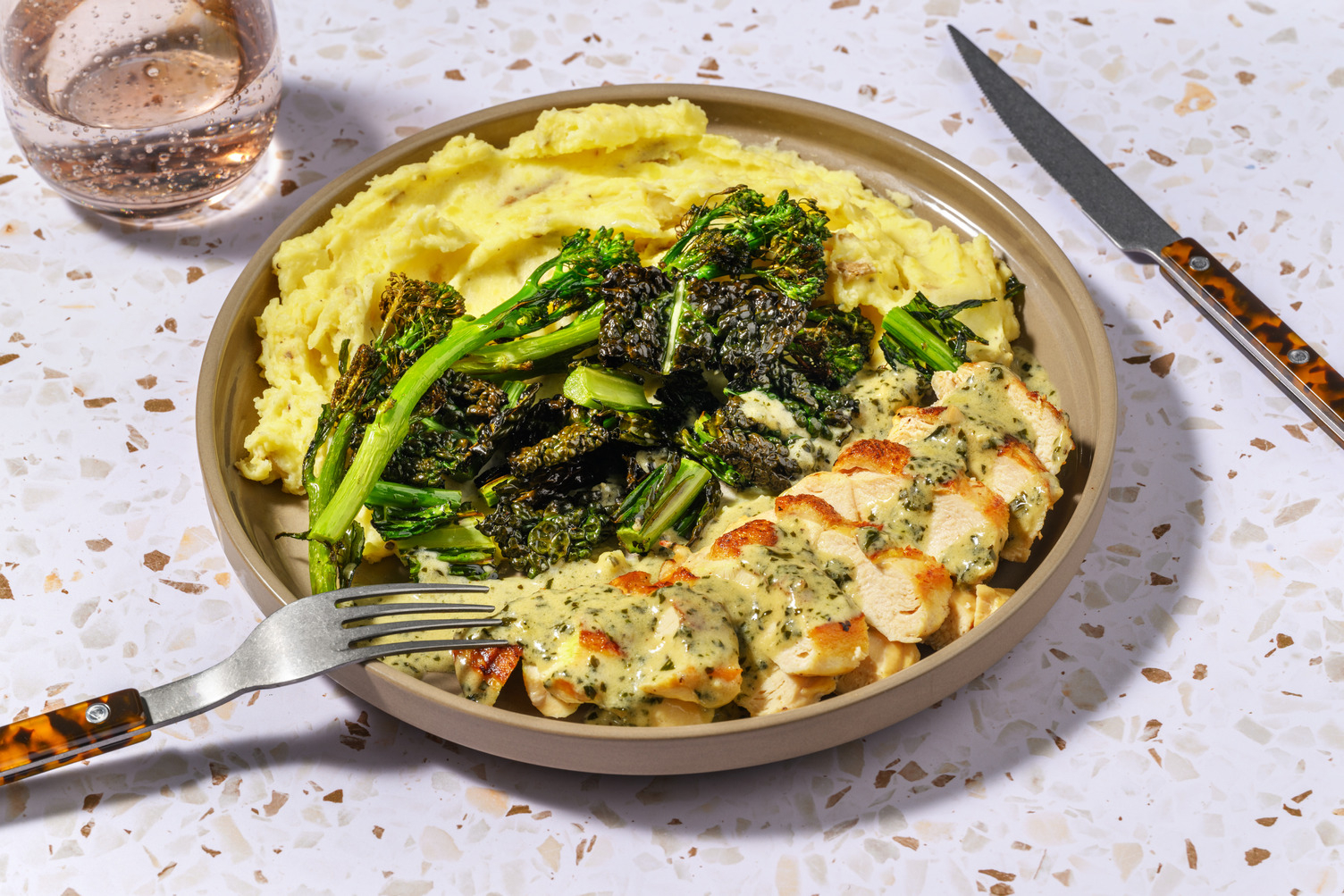 Quick Chicken and Pesto Cream Sauce