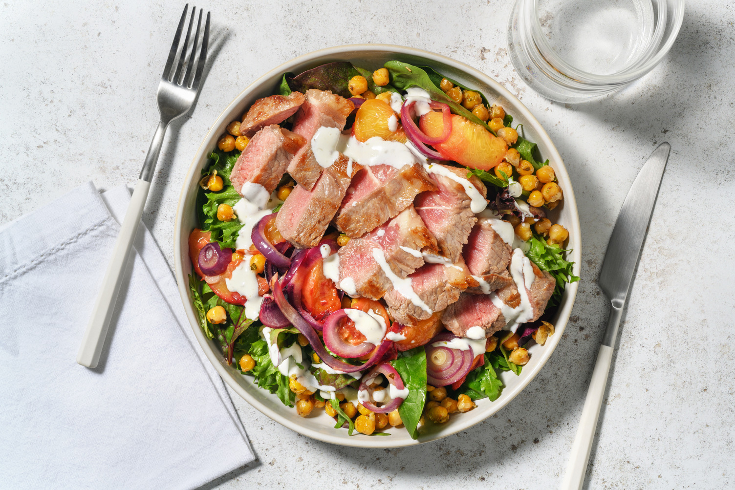 Gusto e benessere - scamone, ceci e salsa yogurt