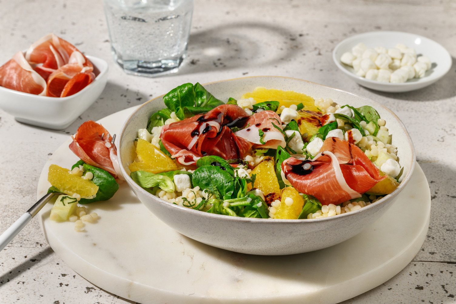 Salade au prosciutto crudo & chèvre au miel