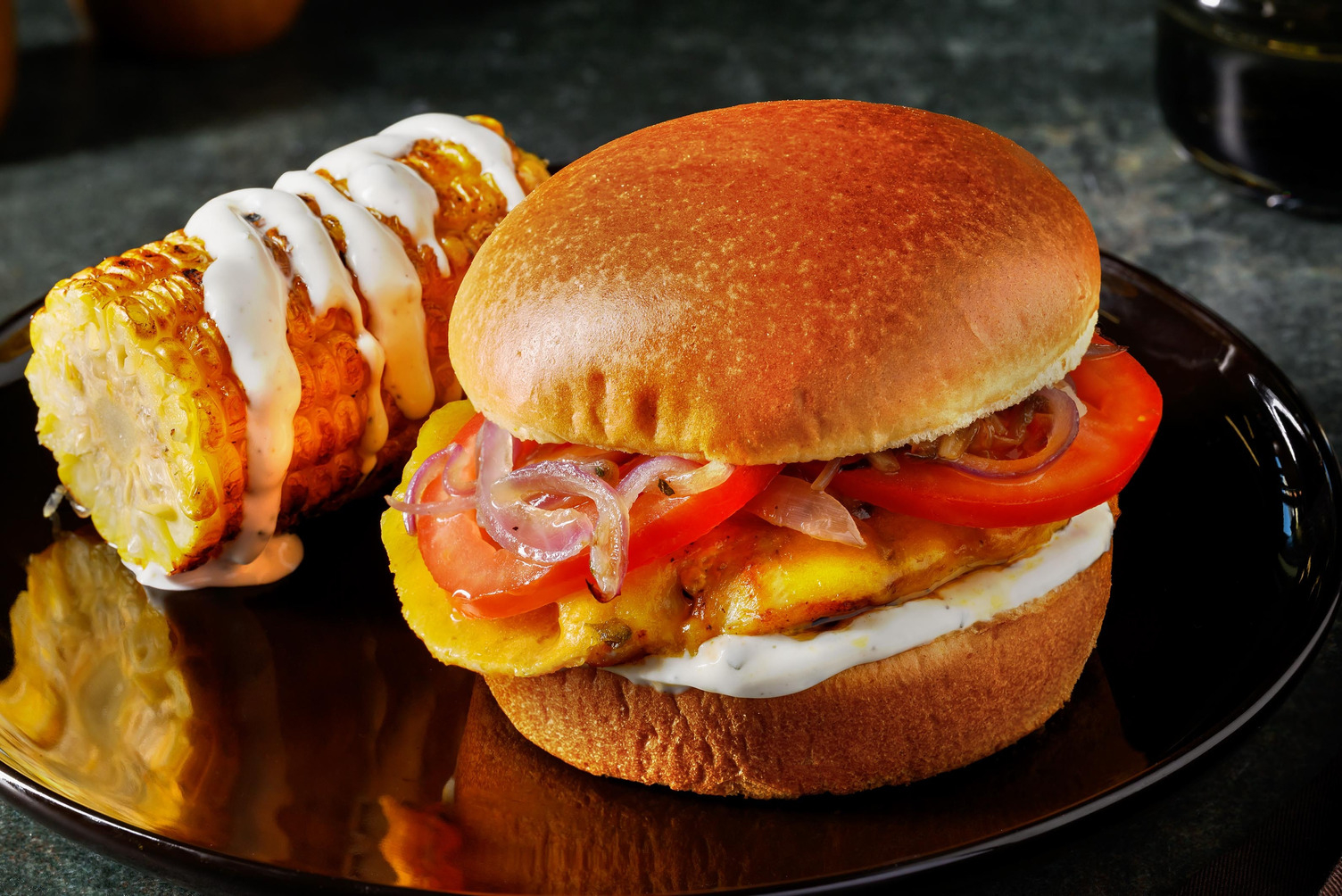 Chicken Cheese Burger mit Ranchdressing