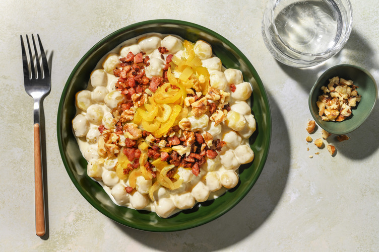 Gnocchetti 'comfort-food' al fontal e pancetta