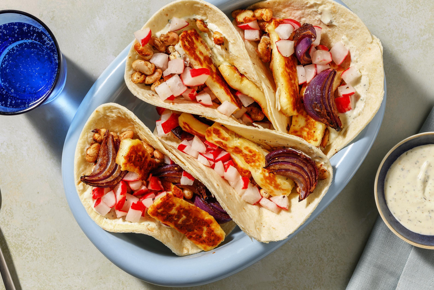 Za'atar-Grillkäse-Tacos mit gerösteten Bohnen