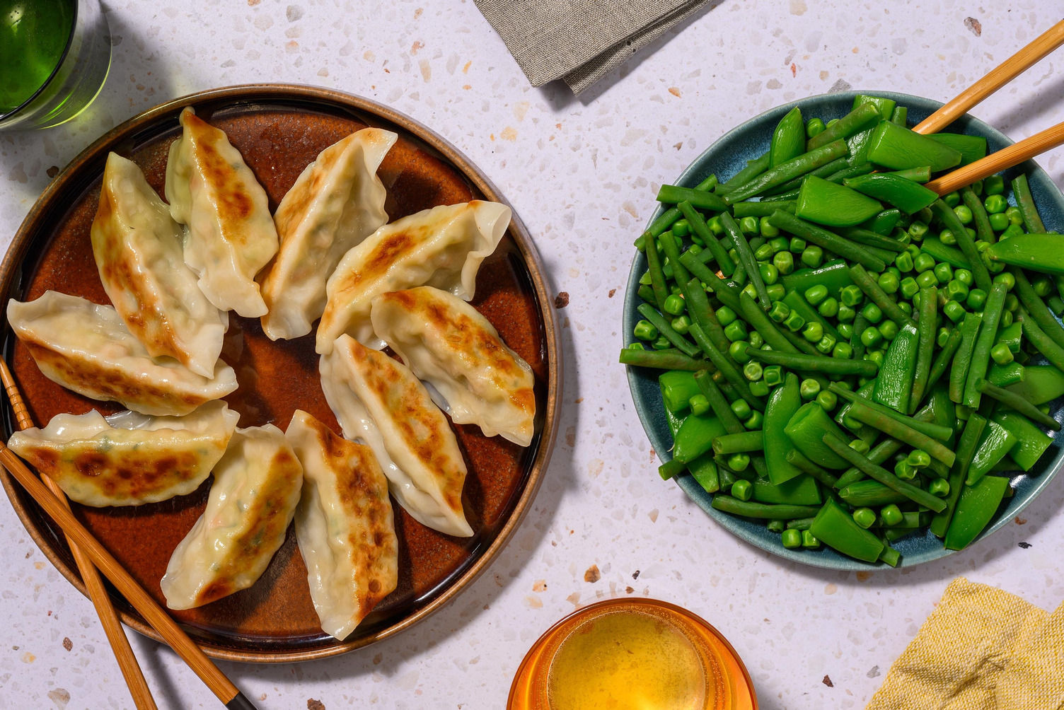 10 Vegetable Gyozas and Green Veg Sides Bundle